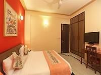 Oyo Rooms Good Earth City Centre คูร์เคาน์ ภายนอก รูปภาพ