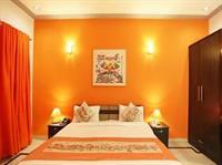 Oyo Rooms Good Earth City Centre คูร์เคาน์ ภายนอก รูปภาพ