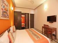 Oyo Rooms Good Earth City Centre คูร์เคาน์ ภายนอก รูปภาพ